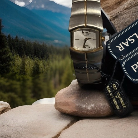 Pulsar Women's PEG452X1 Two-Tone Silver Gold Tone Stainless Steel Quartz Watch - Picture 2 of 6